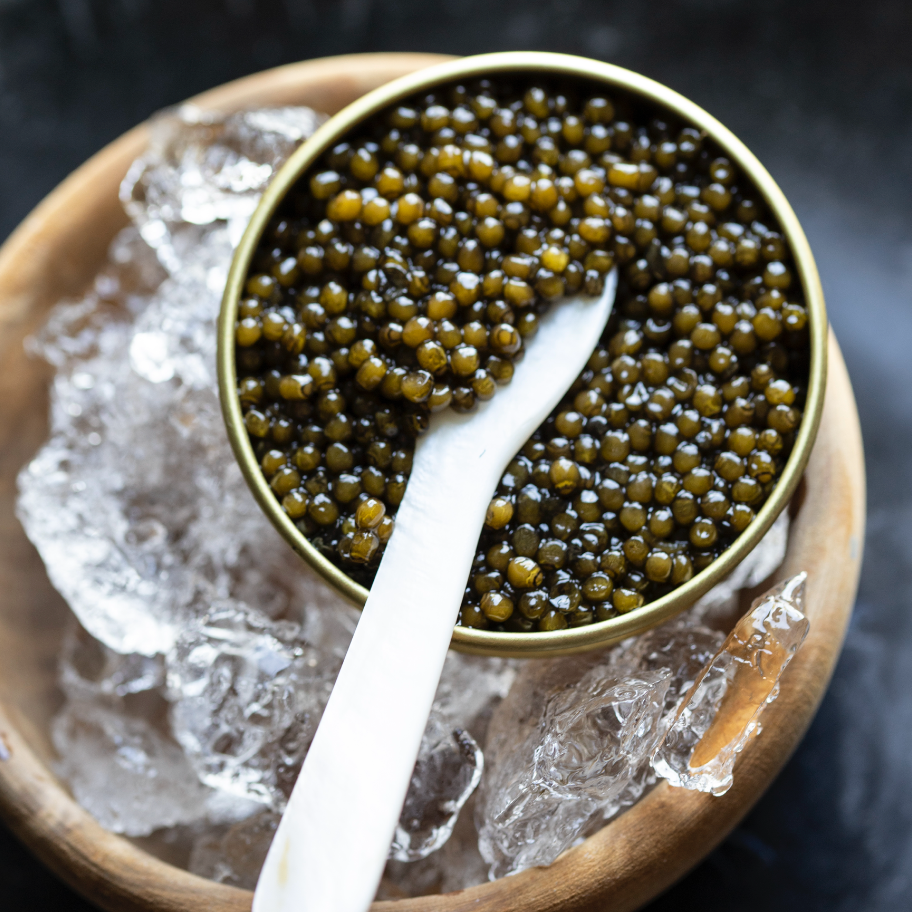 What types of caviar does The Caviar Club offer? What does it taste like?